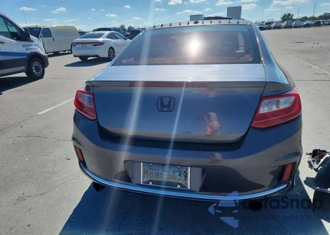 2015 Honda Accord Exl z USA, uszkodzony, nr VIN 1HGCT2B82FA003697